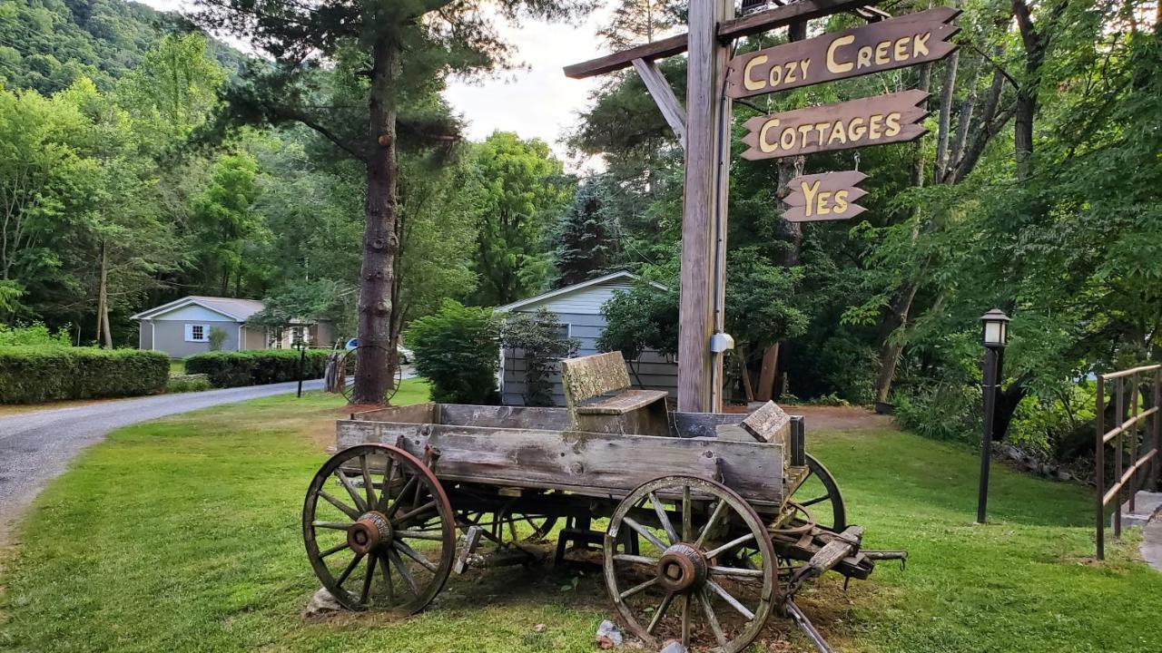 Cozy Creek Cottages Maggie Valley Exterior foto